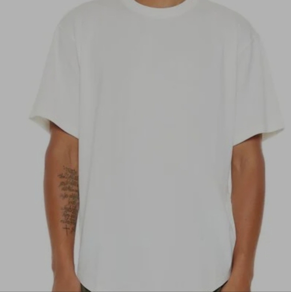 FOREVER 21 White Cotton T-Shirt | Slim Fit | Medium | Preowned - Picture 2 of 2